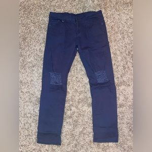 Men’s ripped slim fit tapered leg jeans